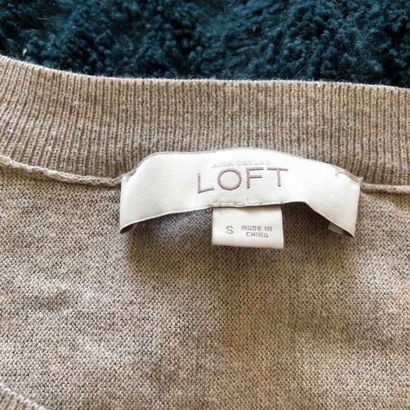 Loft sweater S light weight 🍀 - Picture 3 of 5